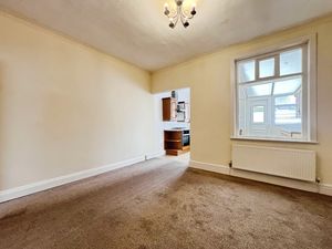 Dining room- click for photo gallery